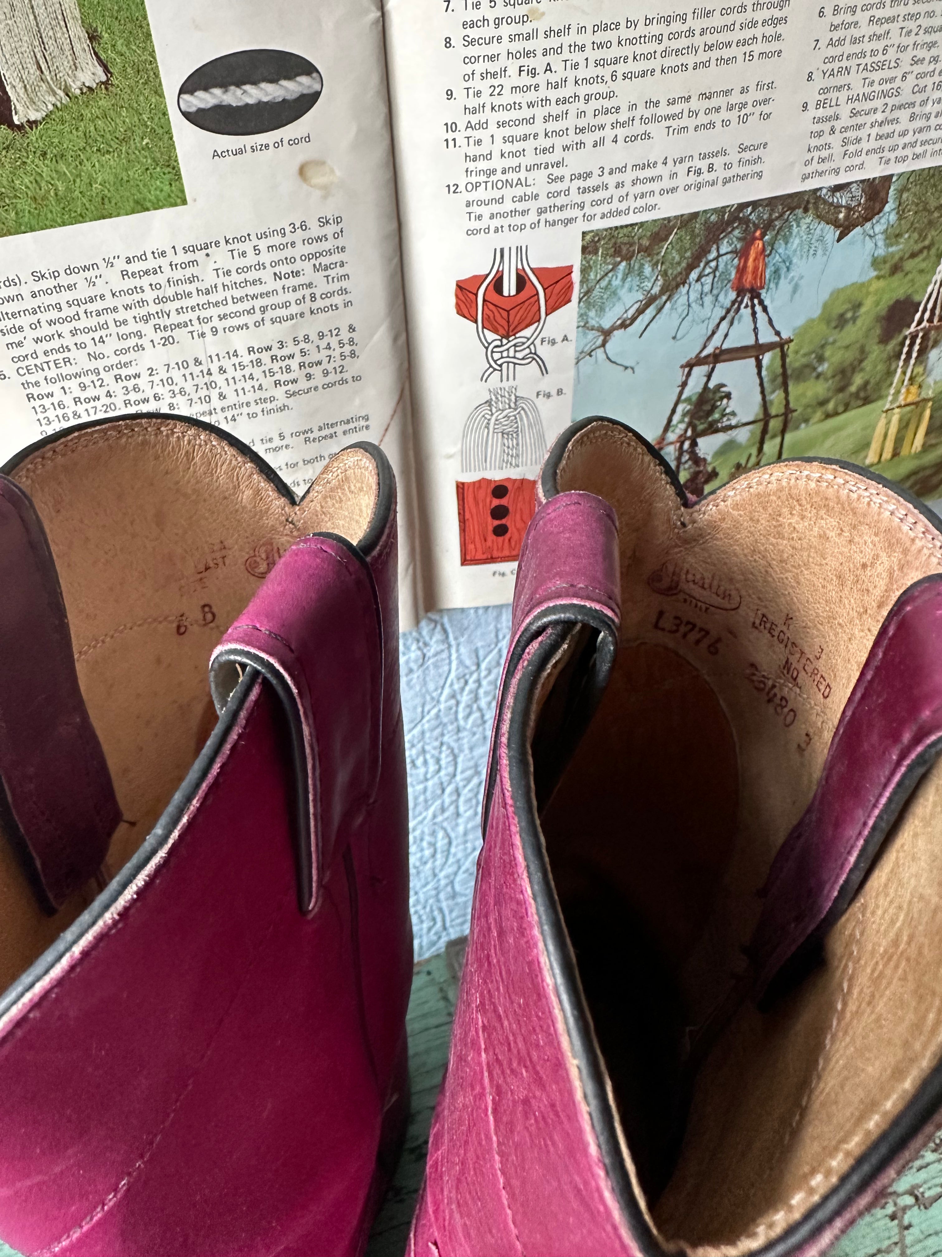 90's Justin Magenta Roper Boots