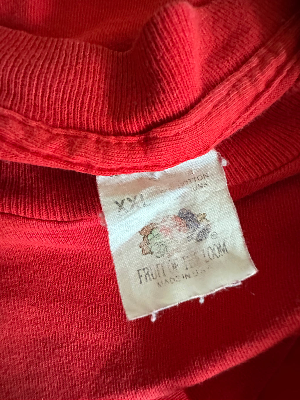90's Fruit Of The Loom Blank Red Cotton Tee