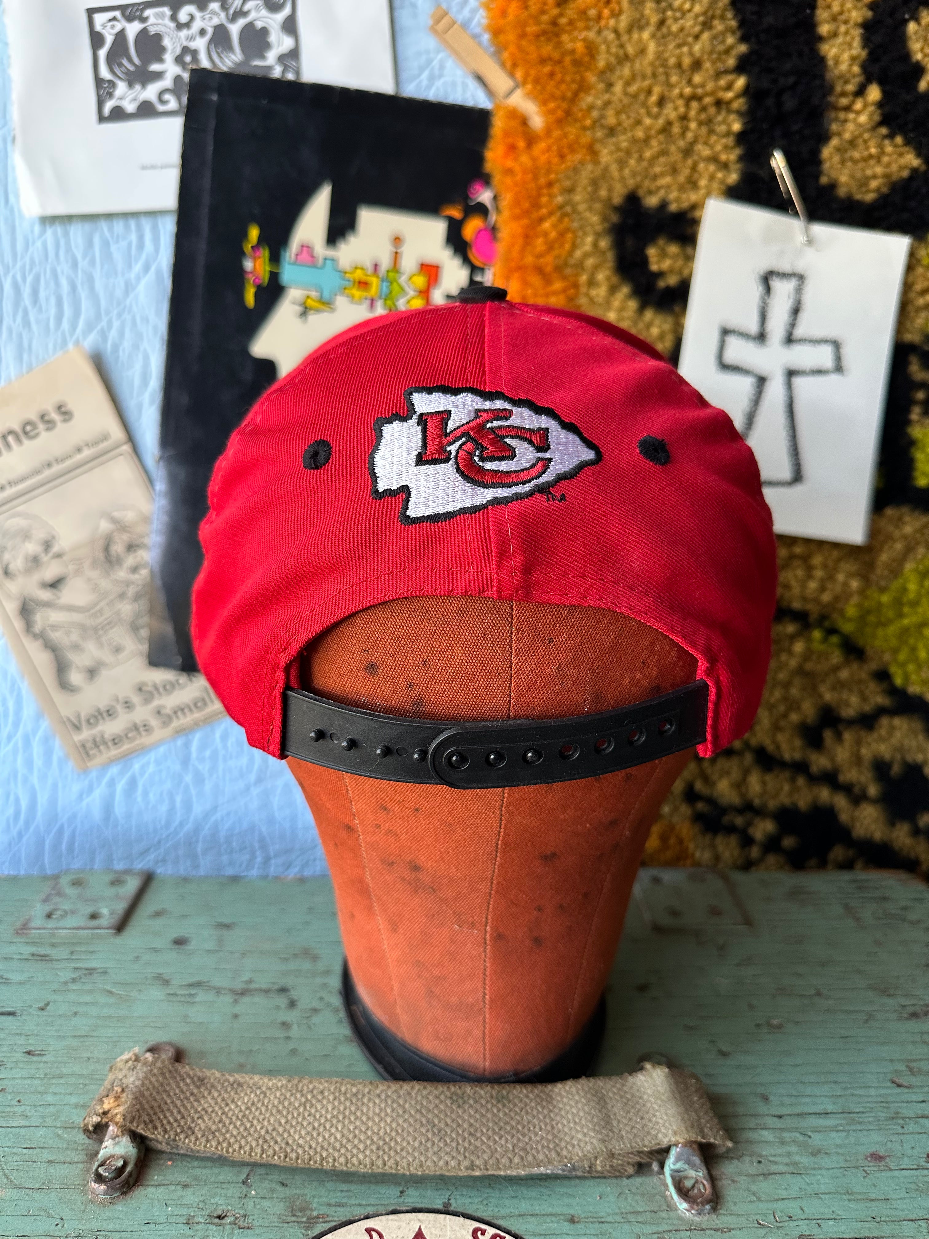 90's NFL Chiefs Tasmanian Devil Hat